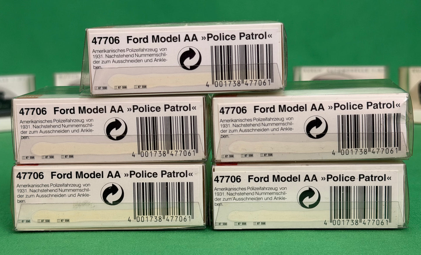 Busch HO 1:87 scale Ford Model A & Model AA vintage cars