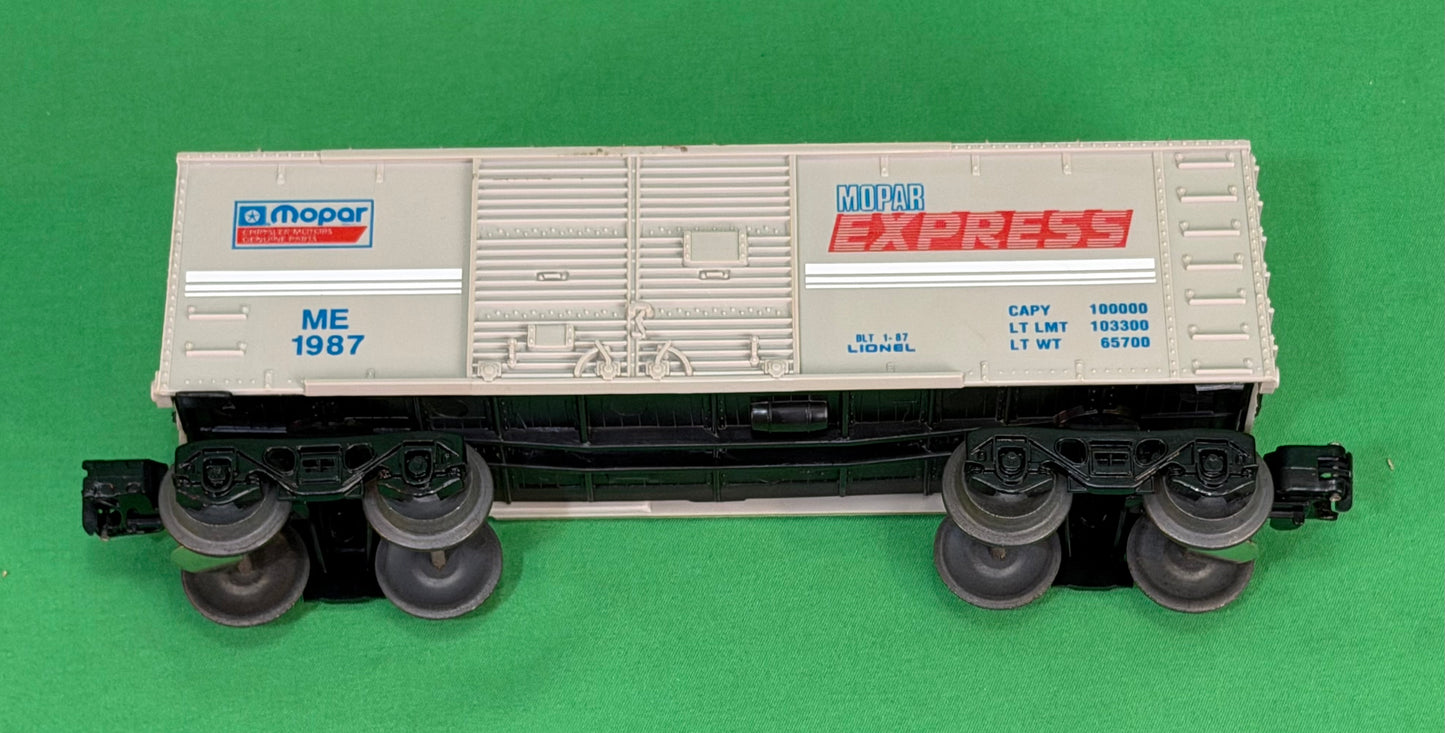 Lionel #6-11757 Mopar Express O-27 Steam Train Set w/ Track & Transformer-New