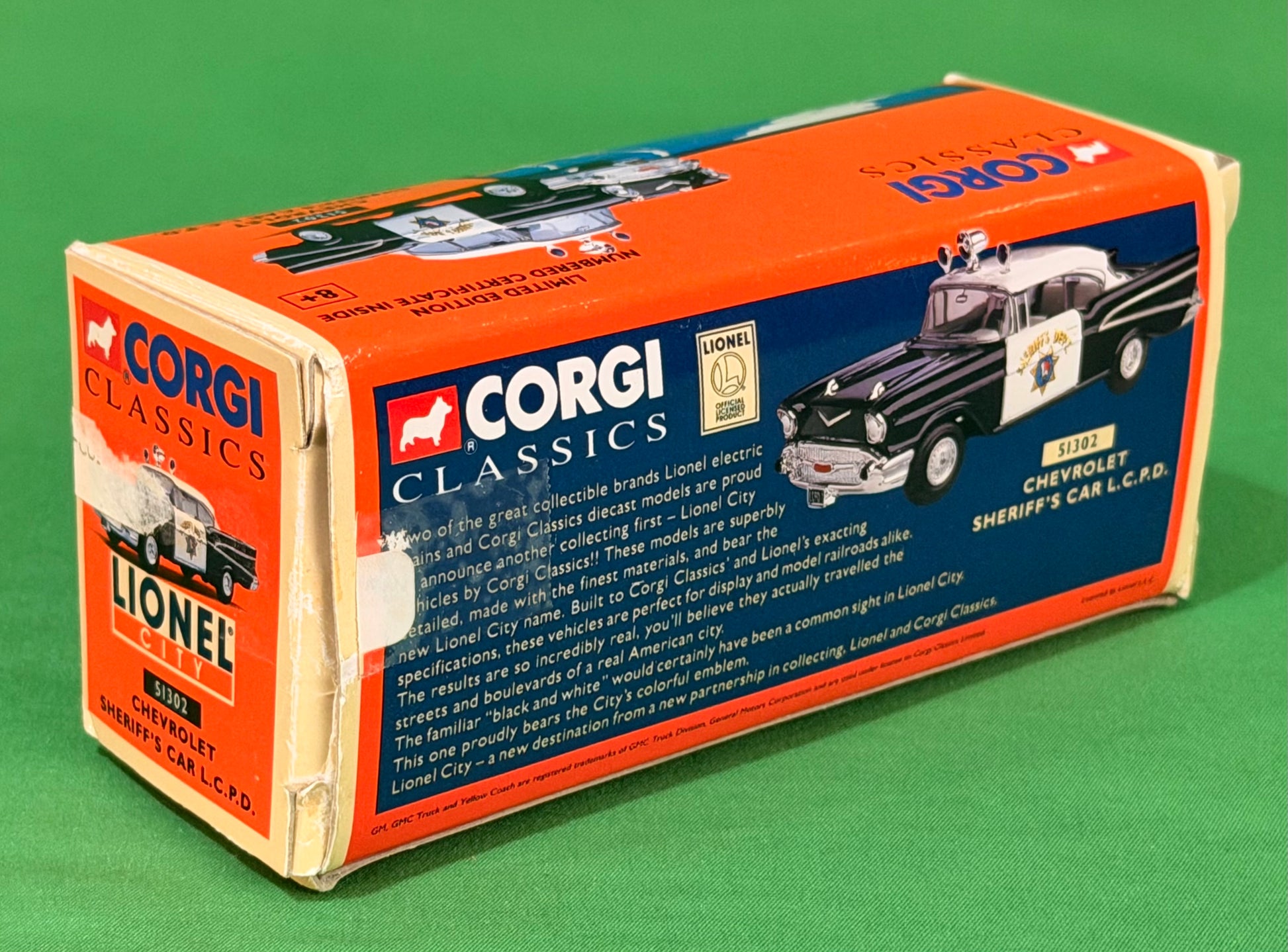 Corgi Classics #51302 Lionel City LCPD 1957 Chevy Bel Air Police Car