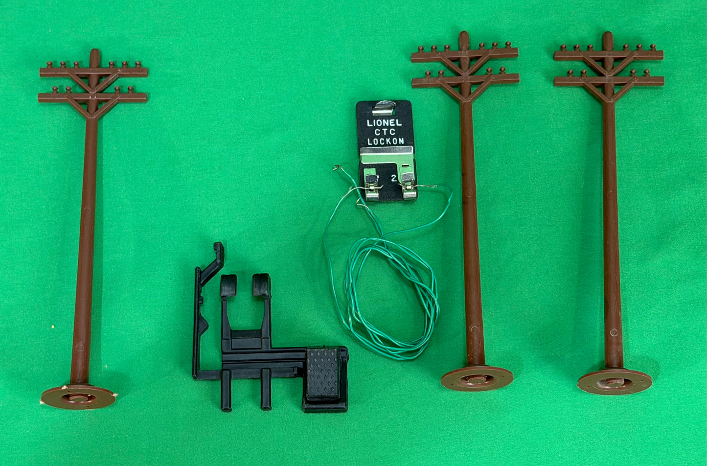 Lionel #6-11757 Mopar Express O-27 Steam Train Set w/ Track & Transformer-New