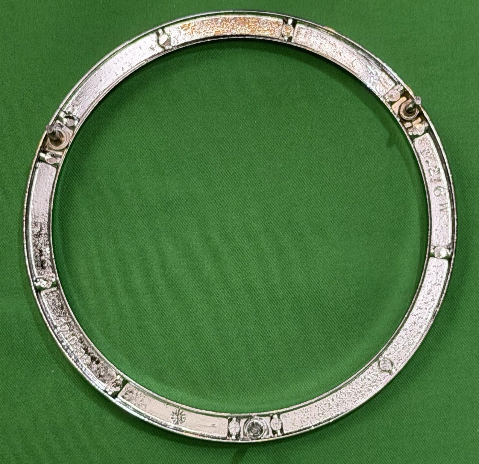 Detail of housing ring for '58-'60 FRONT/'58 '62  REAR CHEVROLET CORVETTE  EMBLEM - 4 PART KIT #3740239-NEW