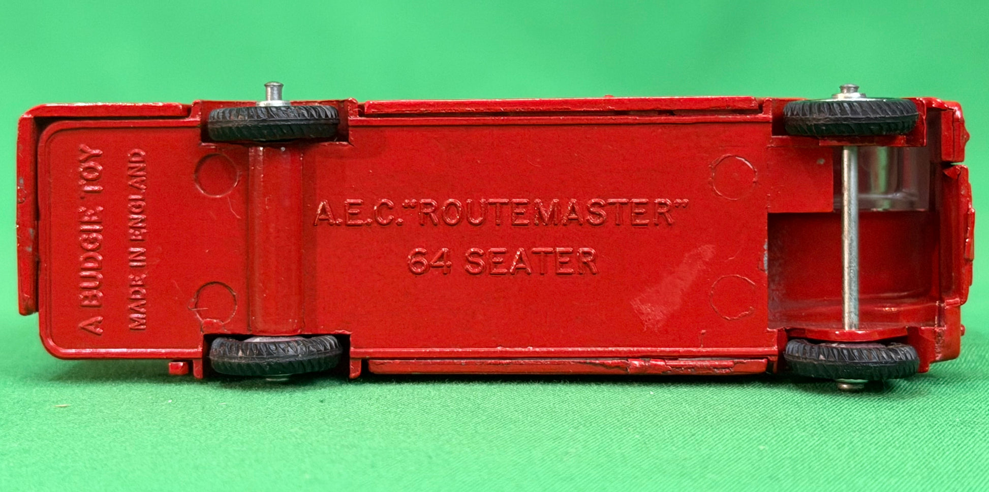 Budgie AEC Routemaster 64-Seater red buses