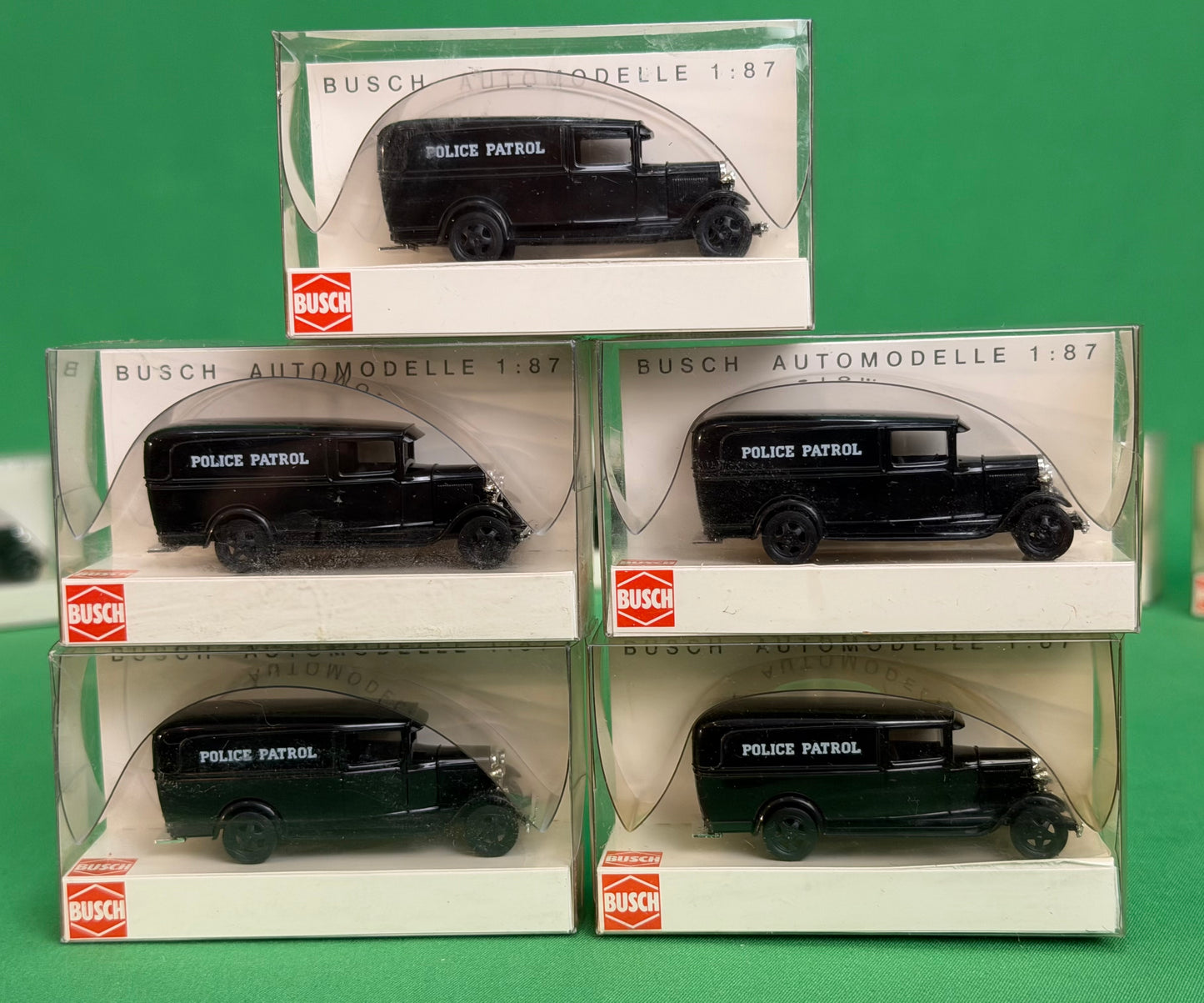 Busch HO 1:87 scale Ford Model A & Model AA vintage cars