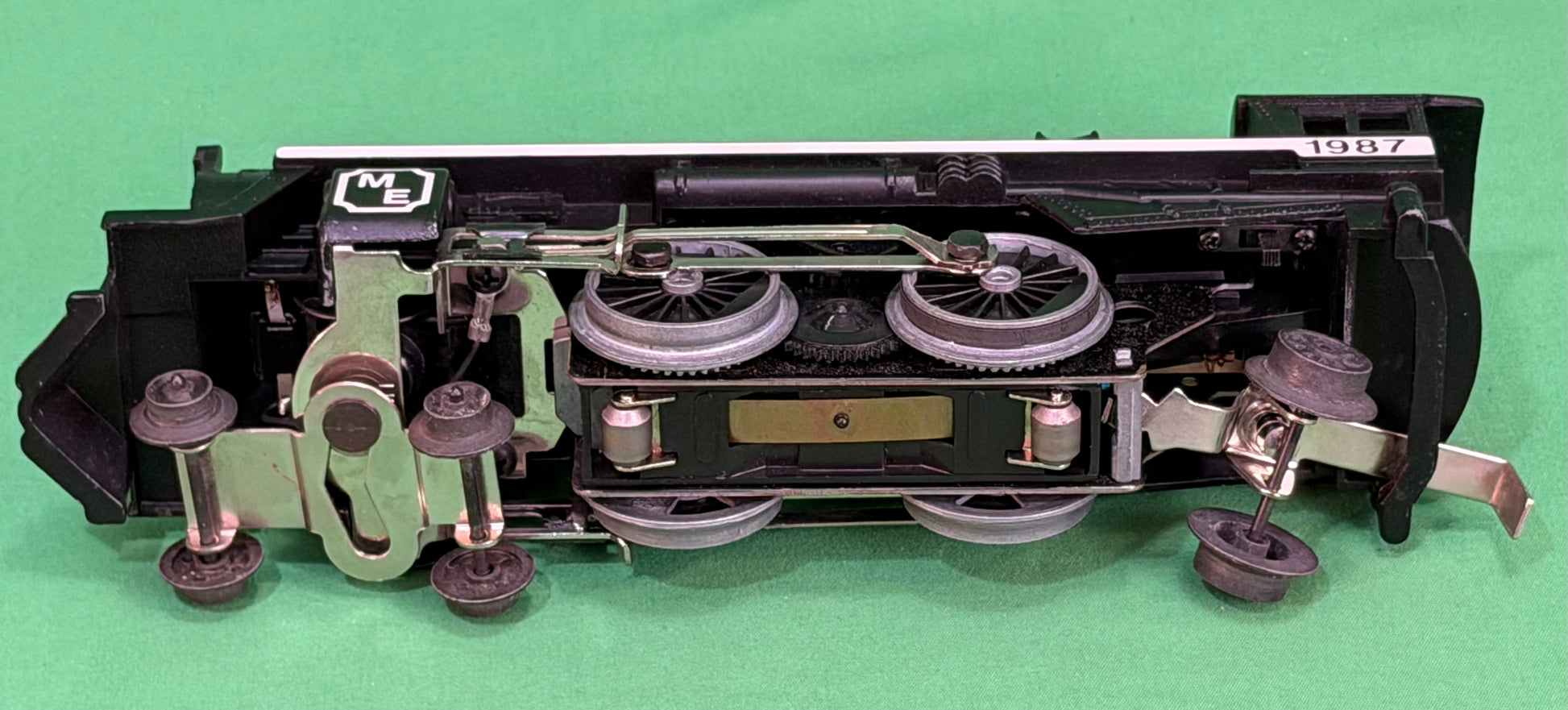 Lionel #6-11757 Mopar Express O-27 Locomotive