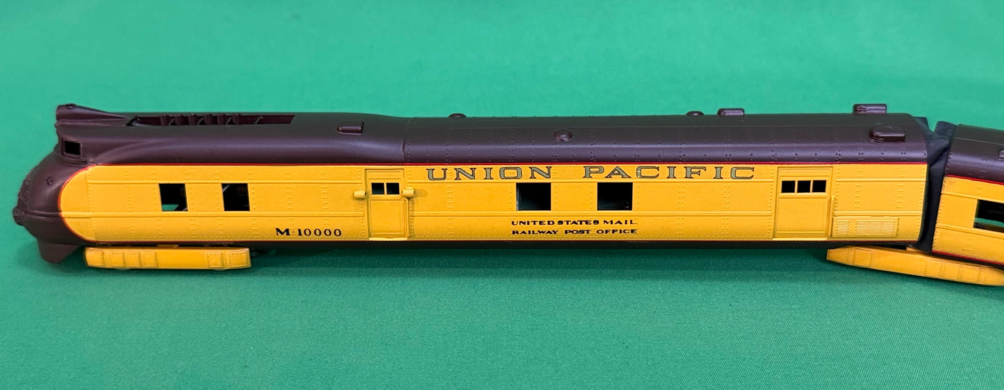 AHM #431 Union Pacific M-10000 City of Salina Brass Locomotive