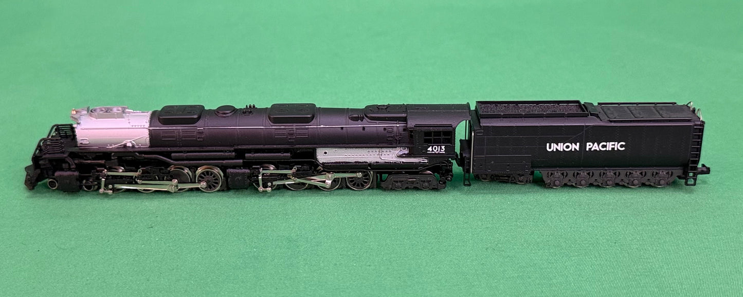 Rivarossi N Gauge Union Pacific 4-8-8-4 Big Boy #4013 Locomotive & Tender