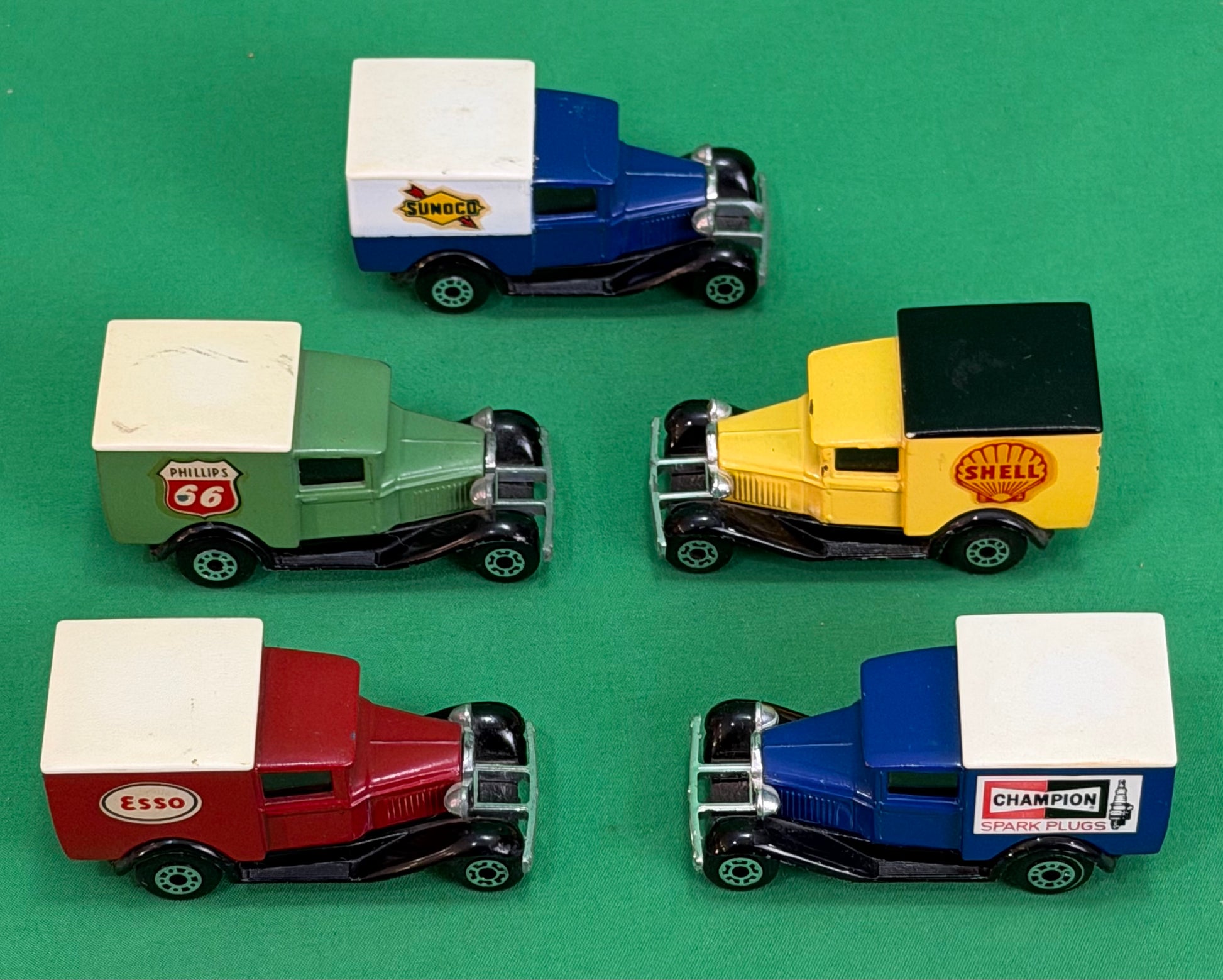Matchbox Ford Model A Auto Gas / Parts Trucks