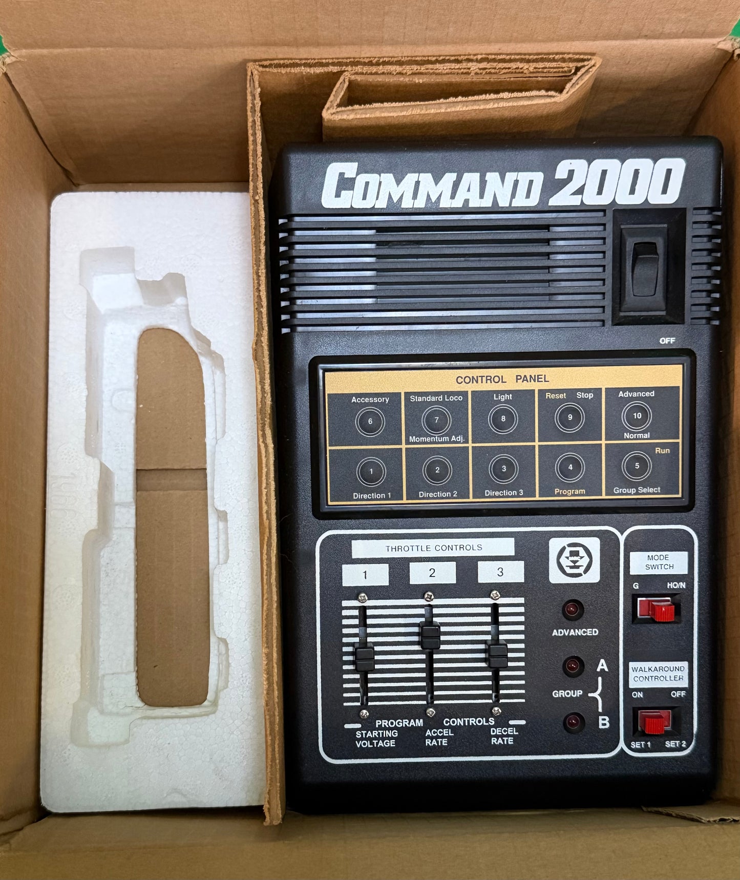 MRC Command 2000 BB3 DCC Model Train Controller Console