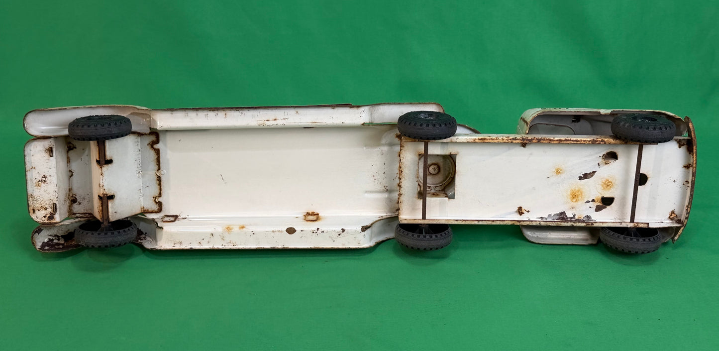 Buddy L No. 6 B.L.F.D. GMC Aerial Ladder Fire Truck - White, Pressed Steel