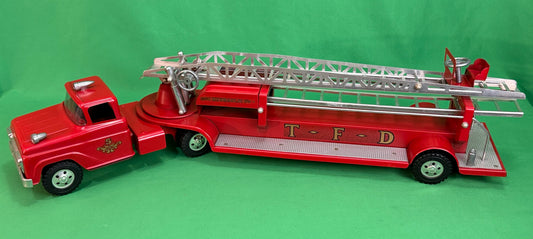 Tonka F.D. No. 5 Red Hydraulic Aerial Ladder Truck