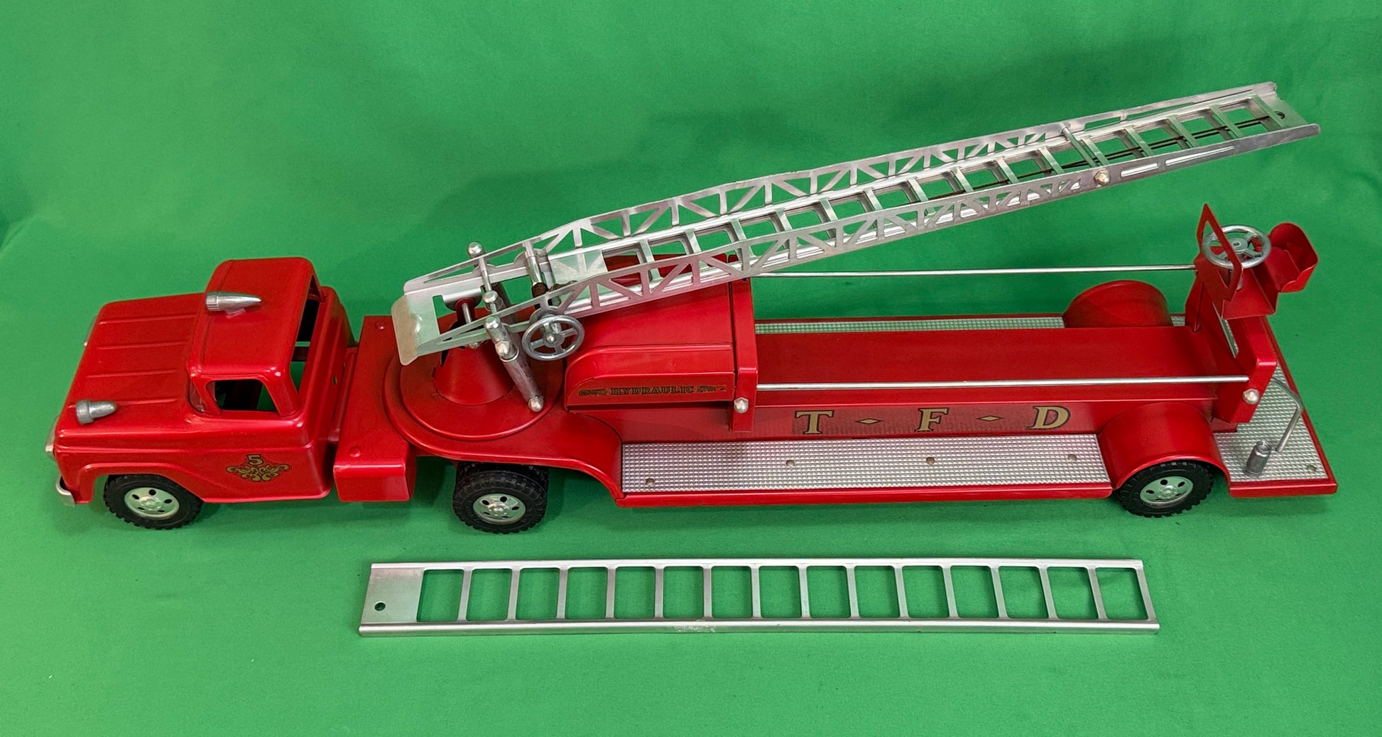 Tonka F.D. No. 5 Red Hydraulic Aerial Ladder Truck